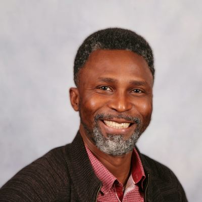 Babatunde O Agbola, DMD