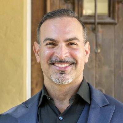 Ivan R Negron, DMD