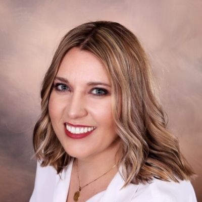 Renata J Folstein,  DDS FAGD FICOI