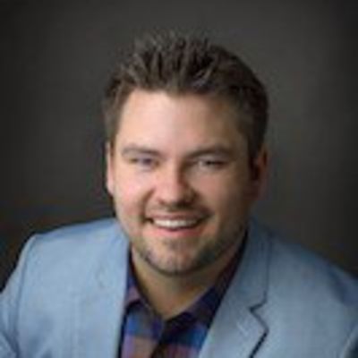 Jesse T Varoz, DDS