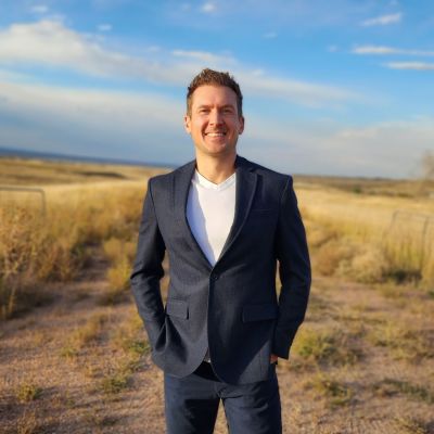 Daniel L Larsen, DDS