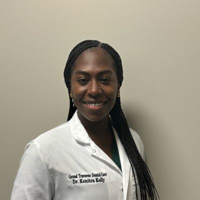Kenitra L Kelly, DMD