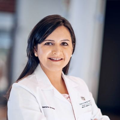 Jasmine Arneja, DDS