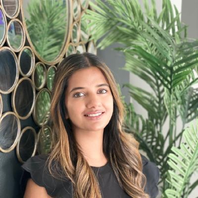 Meenali Khare, DDS