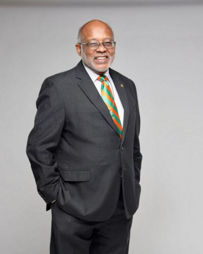 Edward R Scott II, DMD