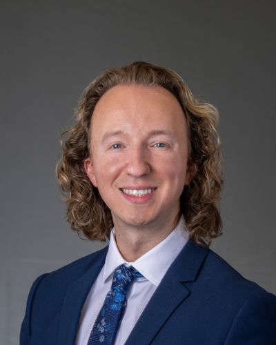 Bradley J Nozzarella, DDS