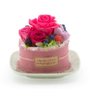 【フラワー電報】まるでケーキのようなかわいらしいフラワーアレンジが新発売