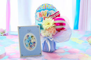 お誕生日祝い用のバルーンアレンジが新発売！