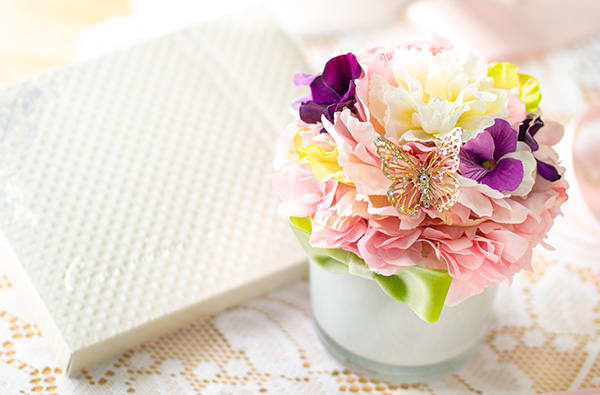 【アートフラワー】シフォンメリアフラワー＋キラキラHAPPYBOX電報