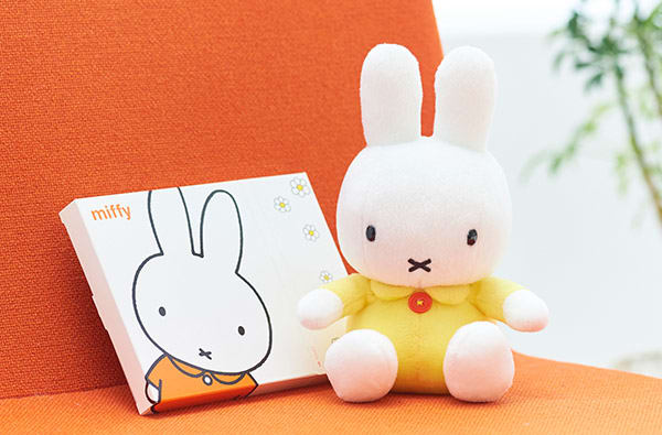 ミッフィー ぬいぐるみ(イエロー)＋ミッフィー HAPPYBOX電報