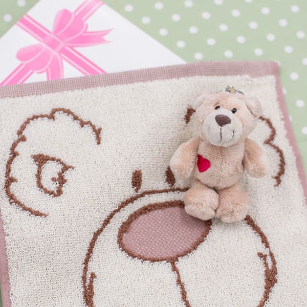 NICI（ニキ）ラブベア キーリング ポポ（10cm）ハンドタオルセット＋ドキドキHAPPYBOX電報