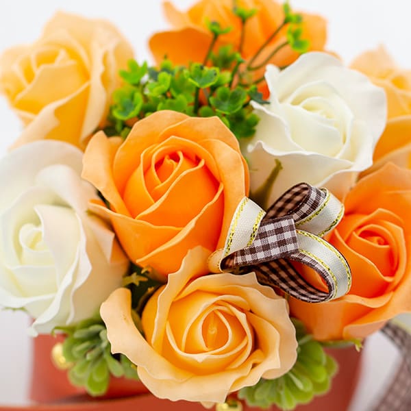 ソープフラワー クレール（ピーチ）＋キラキラHAPPYBOX電報プレシャスホワイト