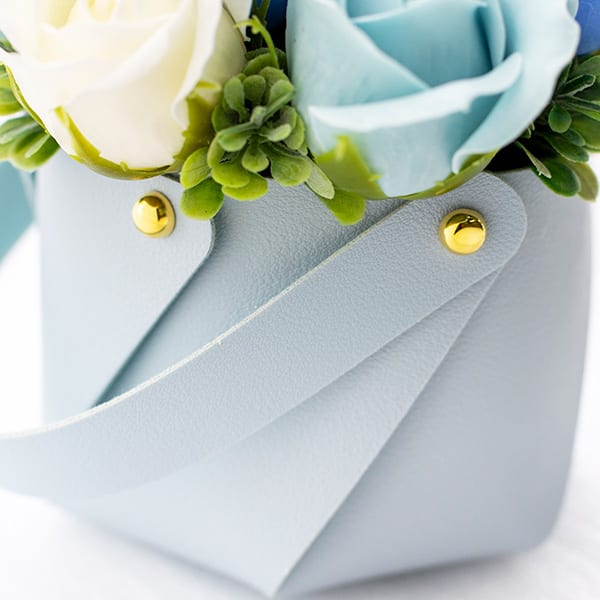 ソープフラワー クレール（スモーキーブルー）＋キラキラHAPPYBOX電報プレシャスホワイト