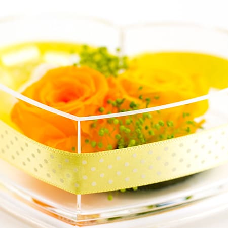 ハートのケースはふたを開けることができます