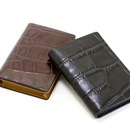 名刺約50枚収納可能な大容量