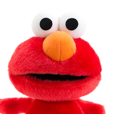 真っ赤なボディーにオレンジの大きな鼻