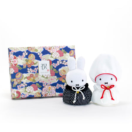 コロンとした姿がかわいらしい