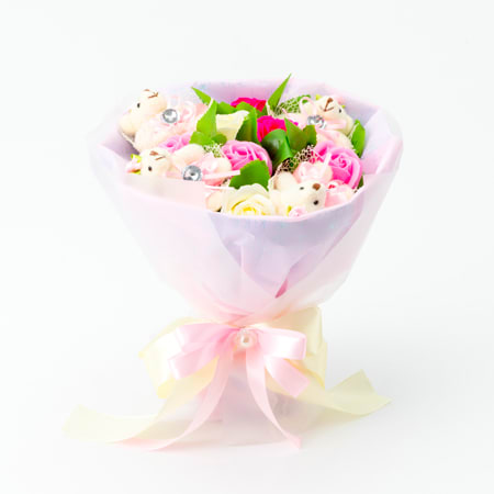 ミニサイズのくまのカラフルなブーケ