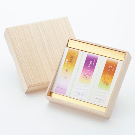 京線香「京桜・のきば・灯花 蜜蝋入り」桐箱セット