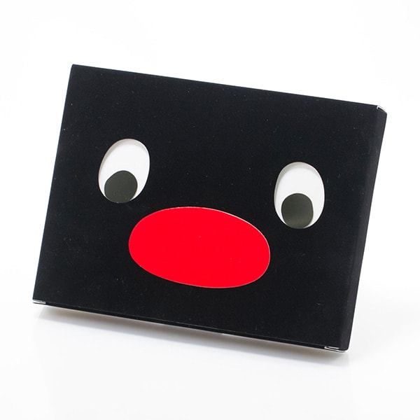 目が動く構造になっています