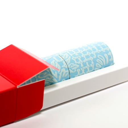 丸筒電報 パステルブルーと赤い筒箱