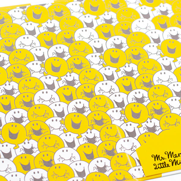 パッと目を引くイエローカラーの電報台紙です。