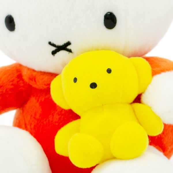 くまちゃん抱きミッフィー ぬいぐるみ