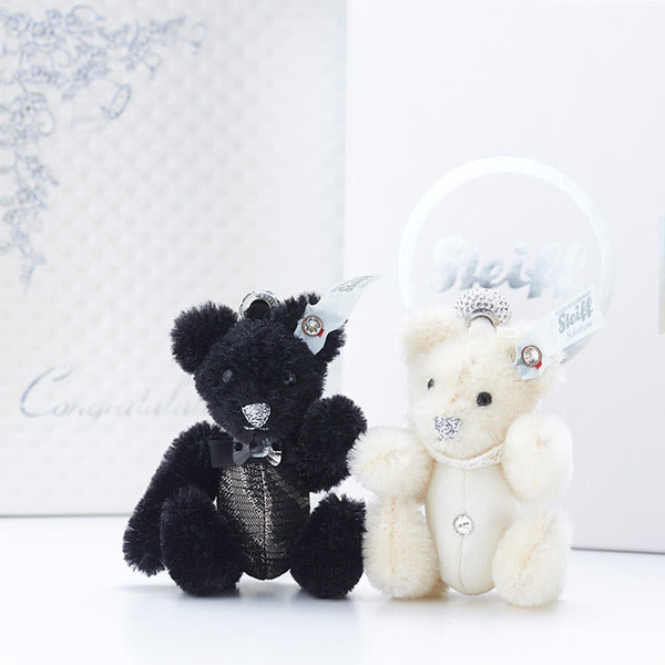 ブライドとグルームのテディベアのペアセット