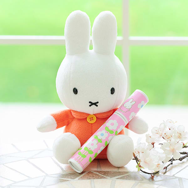 ミッフィー ぬいぐるみ（オレンジ）