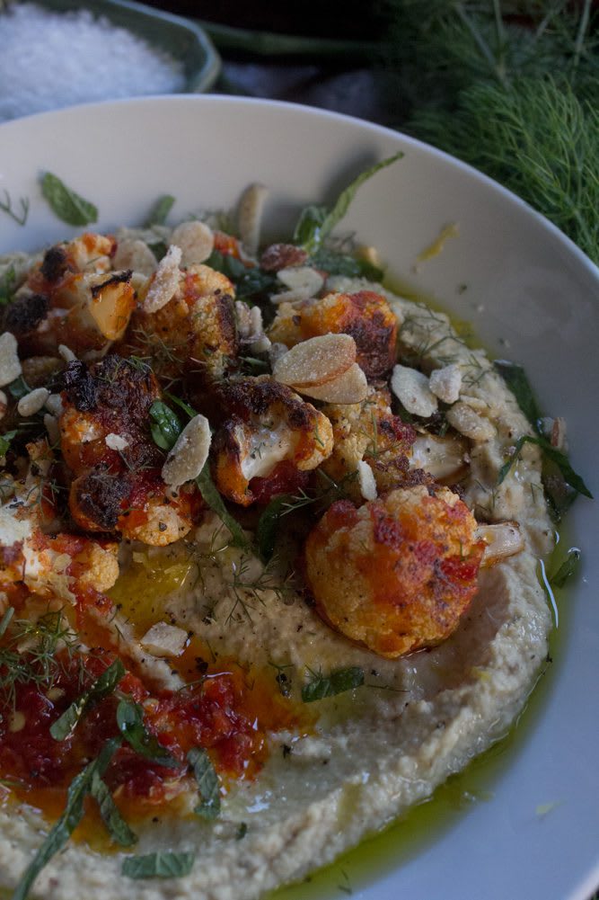2022_HarissaCauliflowerHummus_22web