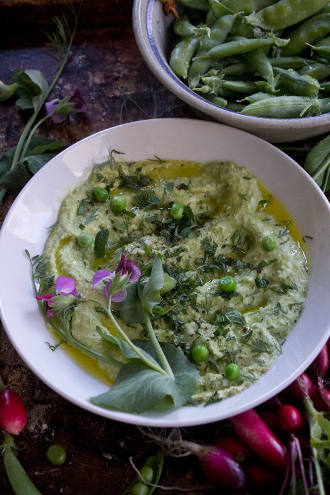 2022_FreshPeaHummus_26_web Fresh Pea Hummus with dill and mint made with fresh sweet peas