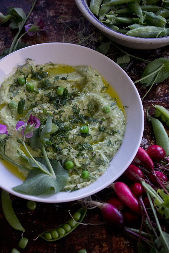 2022_FreshPeaHummus_19_web