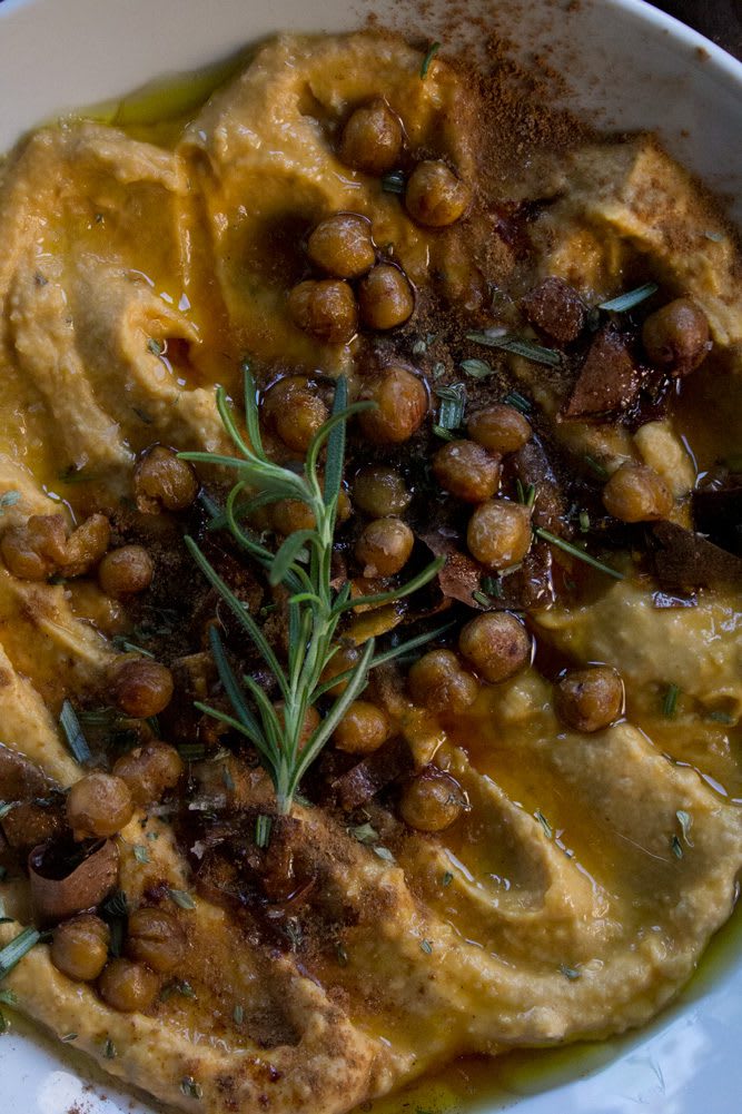 2022_RoastedSweetPotatoHummus_27web Roasted Sweet Potato hummus with crispy chickpeas, maple syrup, olive oil, cinnamon, and fresh thyme and rosemary