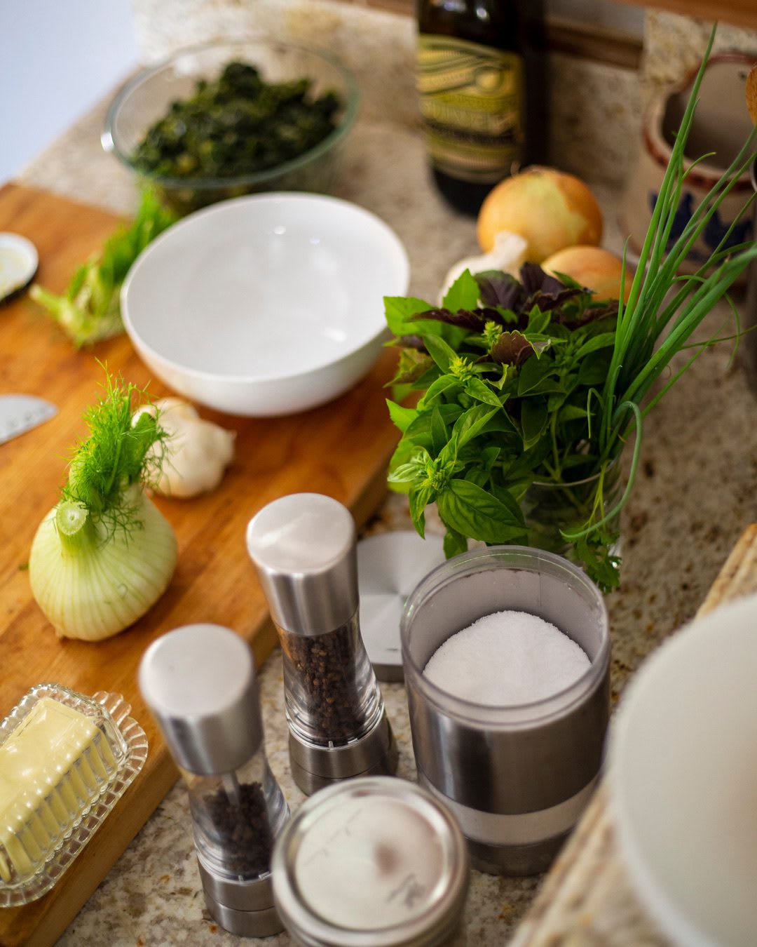FennelSoup_1_web Ingredients for fennel soup on cutting board