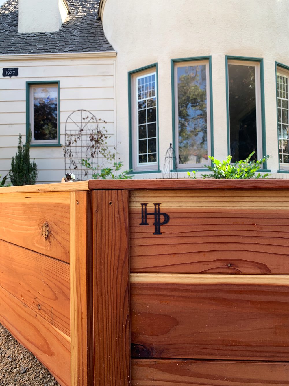 Close up of Heirloom Potager branded redwood planter bed