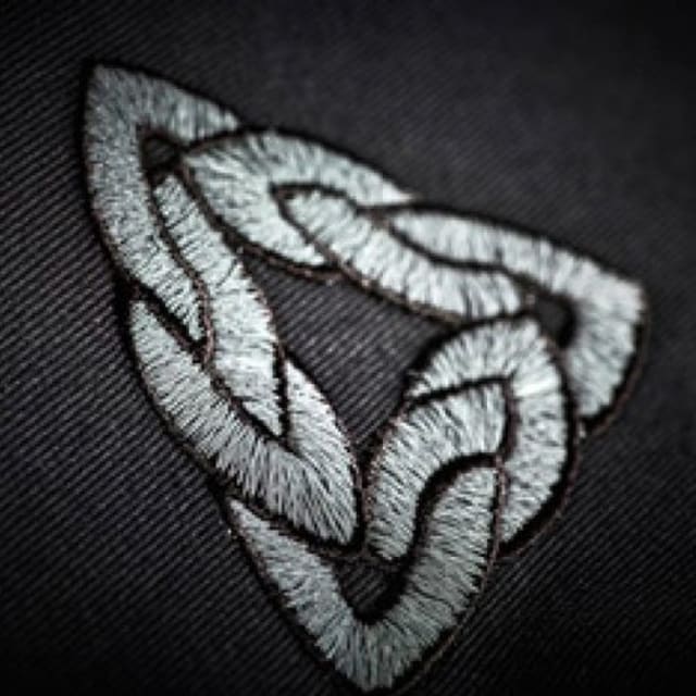 Reflex Cry Reflective thread