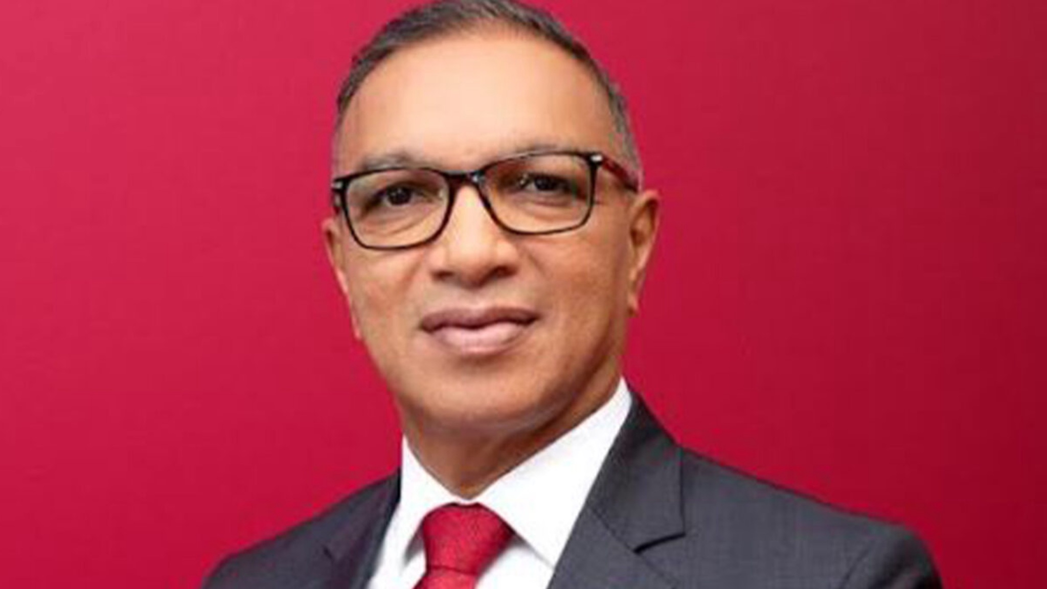 Salimo Abdula regressa à presidência da Vodacom Moçambique