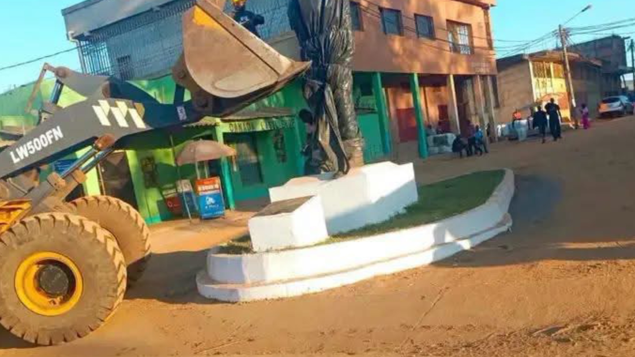 Redes sociais influenciam decisão sobre remoção da estátua de Josina Machel em Chimoio
