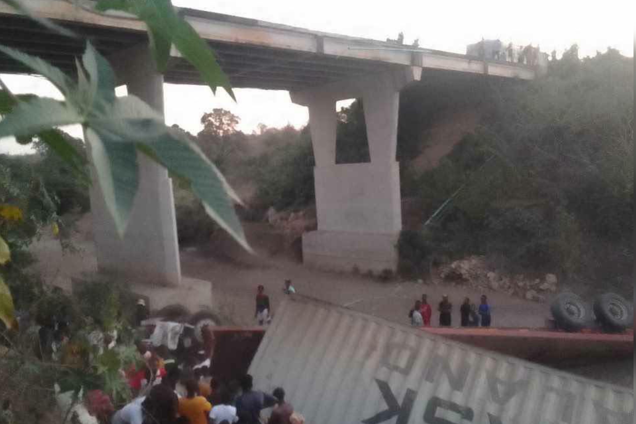 Mortos e 1 Sobrevivente em Acidente na Ponte do Rio Save