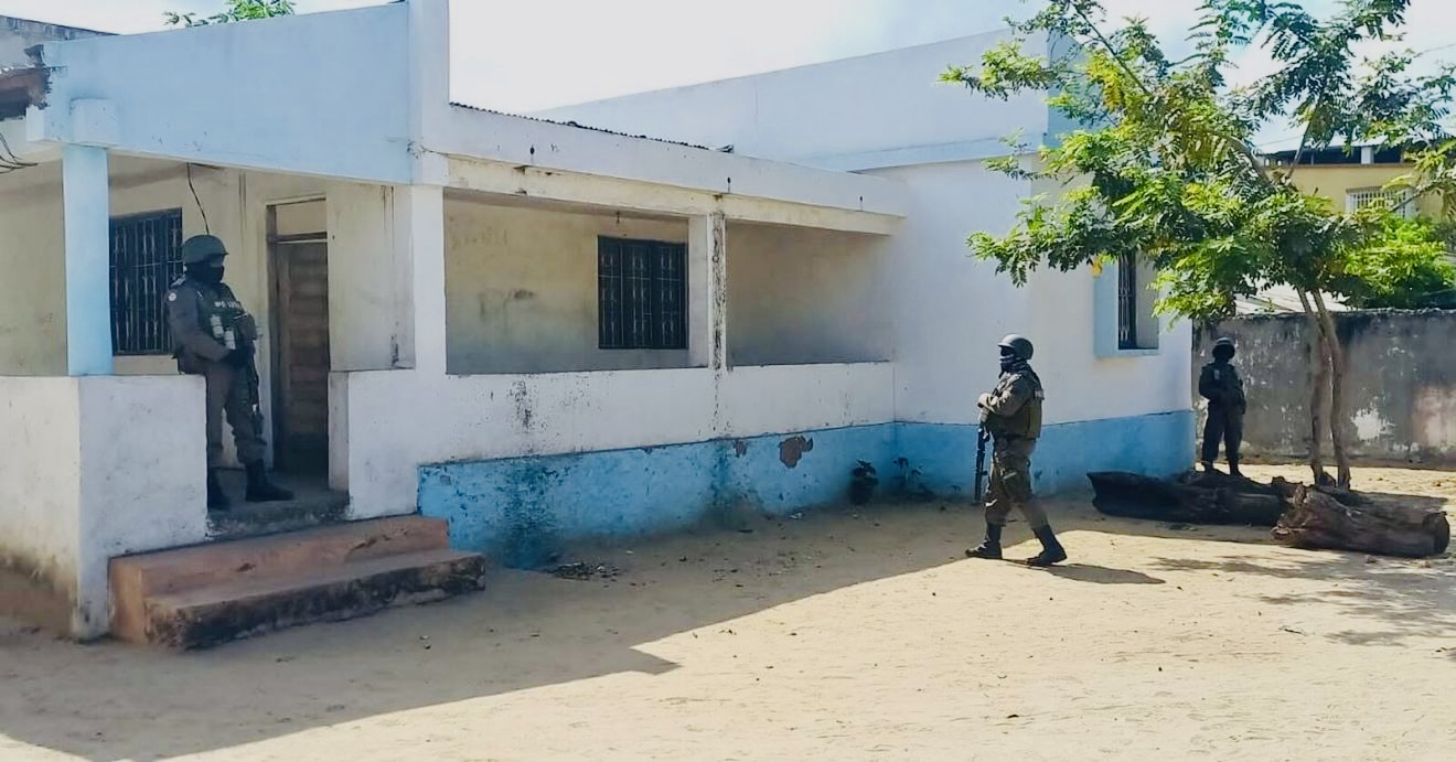 UIR cerca sede da RENAMO em Quelimane em meio à crise interna do partido
