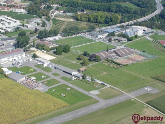 Neuchâtel Airport by helicopter