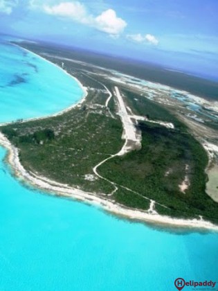 Hawks Nest Creek Airport by helicopter