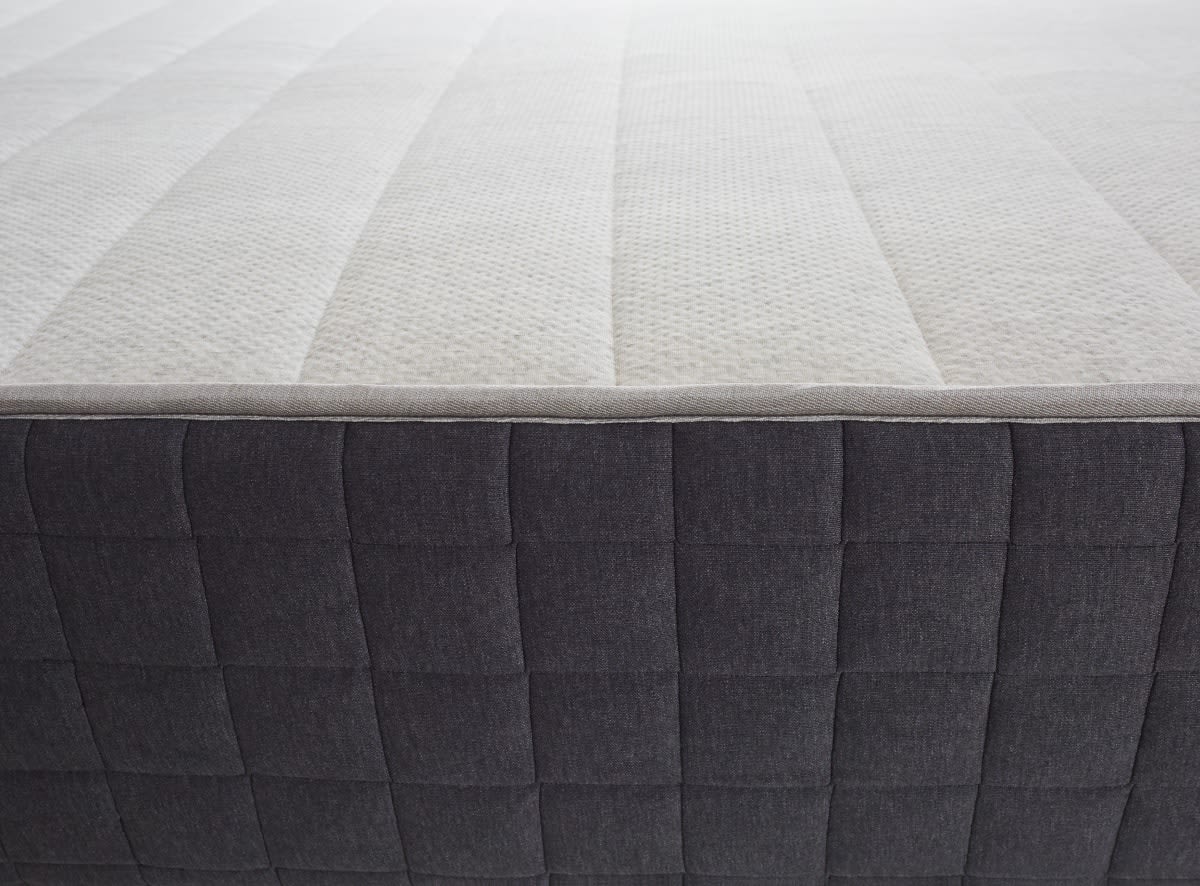 Shop the Helix Plus Mattress for Plus Size Sleepers Helix Sleep