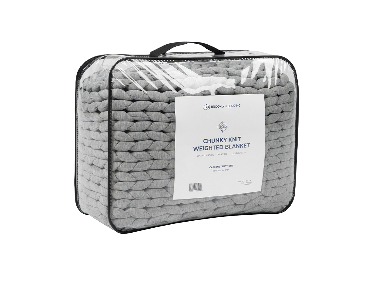 Chunky Knit Weighted Blanket Plank