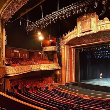 Piccadilly Theatre