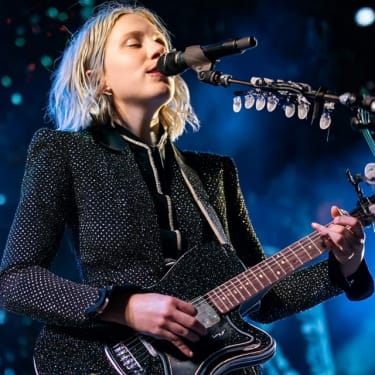 Phoebe Bridgers Tickets