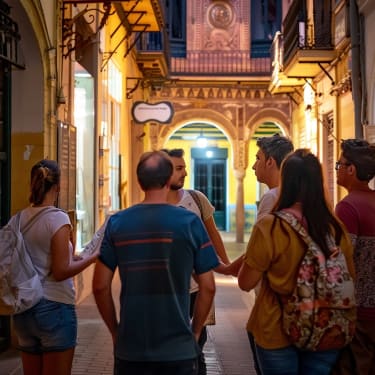 Free tour noturno por Sevilha