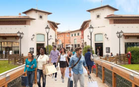 Barberino Outlet Shopping Trip from Florence
