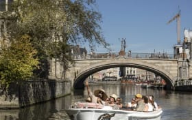 Tour en barco por el centro medieval de Gante