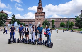 Tour en segway en grupo pequeño por Milán